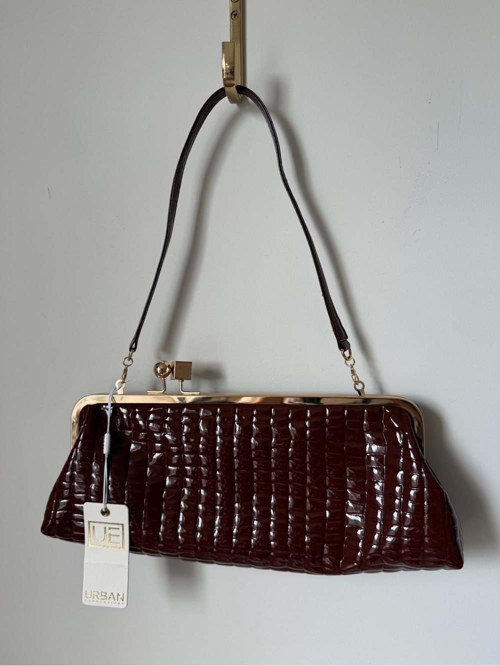 Urban Expressions Dark Brown Croc-Embossed kisslock shoulder bag with Gold Frame